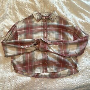 AMERICAN EAGLE red and grey cropped flannel